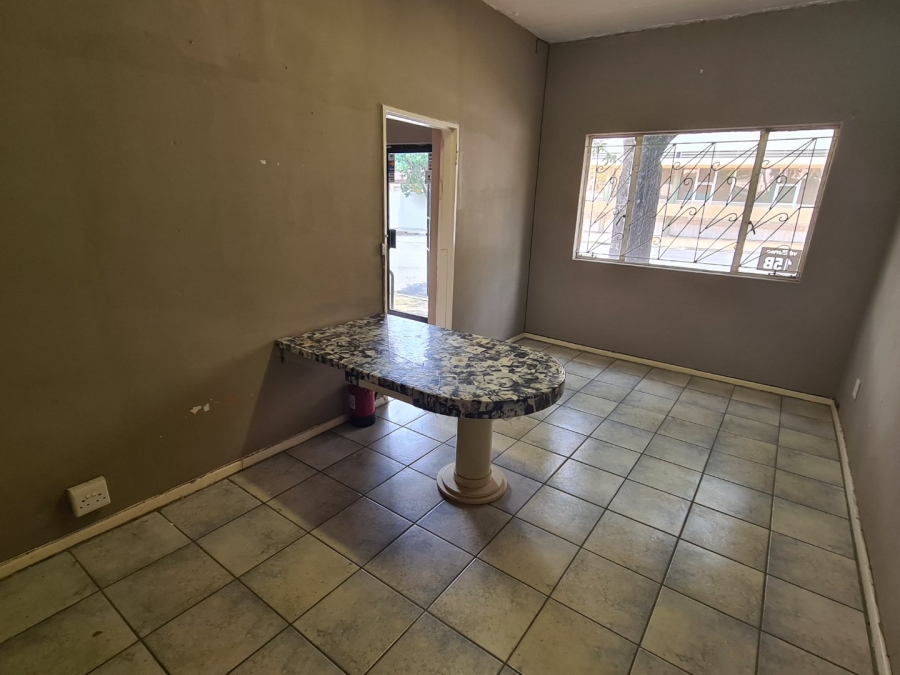 To Let Commercial Property for Rent in Bethlehem Free State